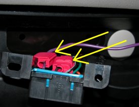 OBDII wiretaps OBDII wiretaps ground and data